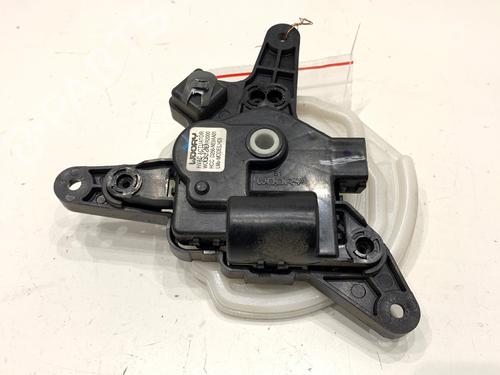 heater-blower-motor-kia-sportage-iii-sl-2009-2010-2011-2012-2013-2014-2015-2016-2017-39295019 main image