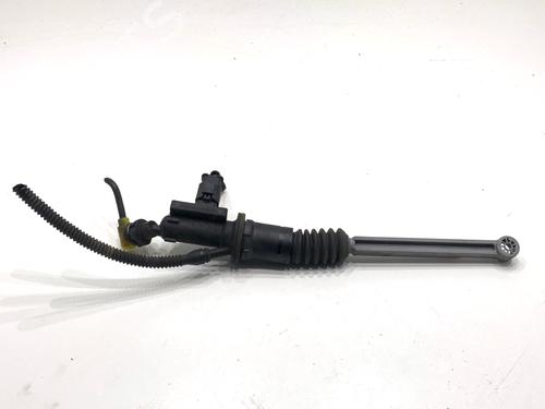 clutch-slave-cylinder-citroen-c3-iii-sx-2016-39347558 main image