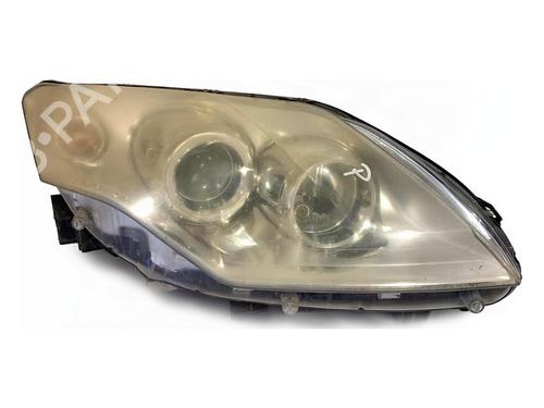 Used Right headlight Right headlight RENAULT LAGUNA III (BT0/1) 2.0 dCi (BT07, BT0J, BT14, BT1A, BT1S) (131 hp) 39704396 39704396
