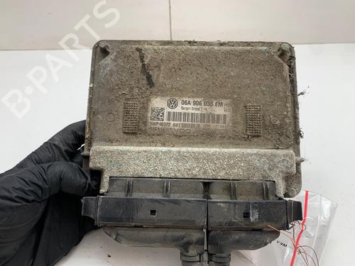 Engine control unit (ECU) VW GOLF V Variant (1K5) 1.6 | BP39373387M57 - Image 4