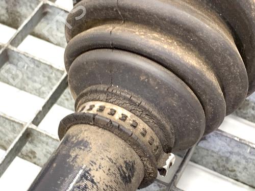 Right front driveshaft TESLA MODEL S (5YJS) 85D AWD | BP39354662M39 - Image 6