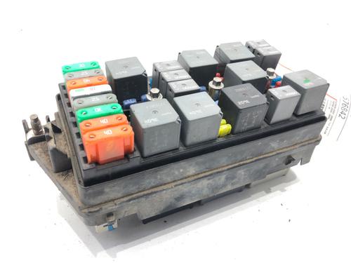 Used Fuse box Fuse box 39275915 39275915