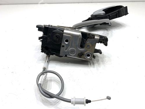 Fechadura frente direita Fechadura frente direita CITROËN C4 II (NC_) 1.2 THP 110 (NCHNZ6, NCHNV6) (110 hp) 39337548 39337548