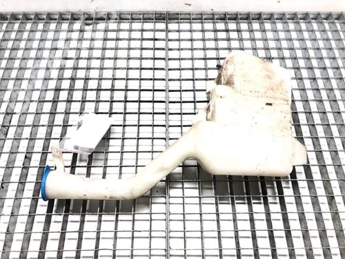 Used Windscreen washer tank Windscreen washer tank 39275411 39275411