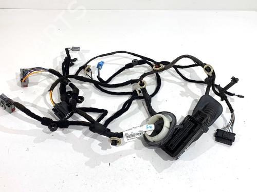 BP39317986E16 main image
