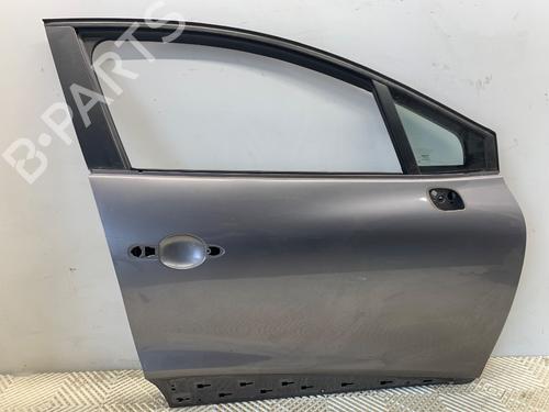 Used Right front door Right front door 39340064 39340064