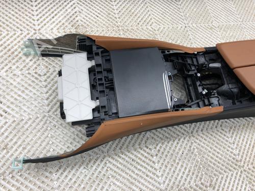 Middle console BMW 5 (G30, F90) 520 d xDrive | BP39703403I22 - Image 2