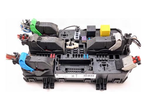 Used Electronic module Electronic module OPEL ASTRA H Estate (A04) 1.7 CDTI (L35) (101 hp) 40521678 40521678