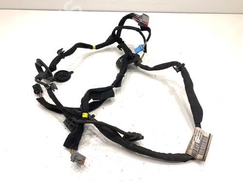 Used Wiring harness Wiring harness 39327167 39327167