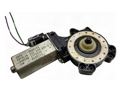 Used Left front window motor Left front window motor DACIA SANDERO 1.4 (BS0C, BS0A, BS0G, BS1F, BS0E) (75 hp) 40057182 40057182