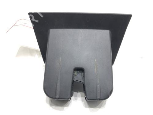 tailgate-lock-audi-a4-b8-avant-8k5-2007-2008-2009-2010-2011-2012-2013-2014-2015-2016-2017-39282766 main image