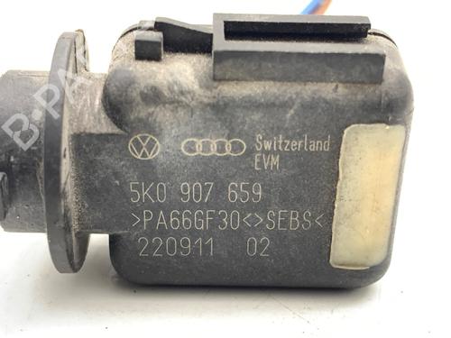 Electronic sensor VW PASSAT B7 Variant (365) 2.0 TDI | BP39372839M84 - Image 3