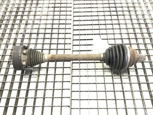 Used Left front driveshaft Left front driveshaft VW GOLF VII (5G1, BQ1, BE1, BE2) 1.4 TSI (122 hp) 39288750 39288750