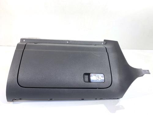 Used Glove box Glove box 39338047 39338047