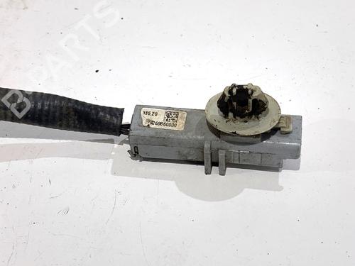 Injector DACIA DUSTER (HM_) 1.5 dCi 115 (HMAD) | BP39305334M100 - Image 2