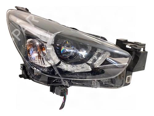 Used Right headlight Right headlight MAZDA 2 Hatchback (DL, DJ) 1.5 SKYACTIV-G (90 hp) 40250211 40250211