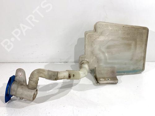 windscreen-washer-tank-vw-golf-v-1k1-2003-2004-2005-2006-2007-2008-2009-2010-39329045 main image