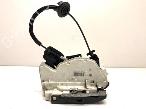 front-right-lock-seat-leon-5f1-2012-2013-2014-2015-2016-2017-2018-2019-2020-2021-39291906 main image