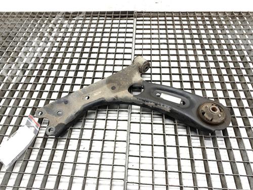 left-front-suspension-arm-kia-ceed-cd-2018-39321985 main image
