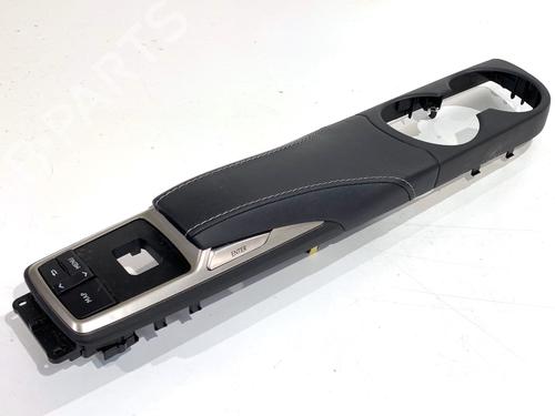 Used Armrest / Center console Armrest / Center console 39329373 39329373