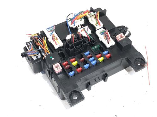 Used Fuse box Fuse box 39297126 39297126