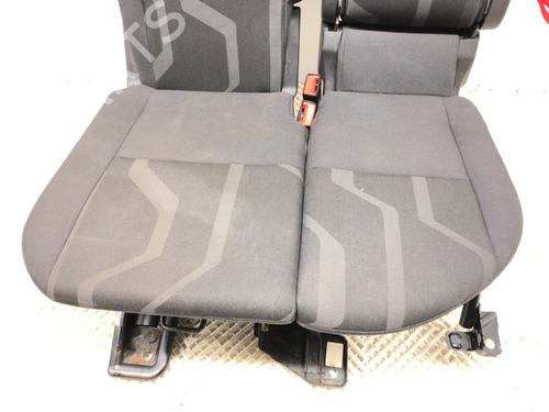 Right front seat FORD TRANSIT CONNECT MPV 1.5 TDCi | BP39304035C16 - Image 3