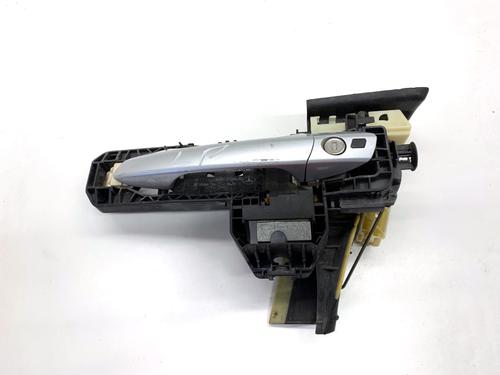 Used Front left exterior door handle Front left exterior door handle MERCEDES-BENZ E-CLASS T-Model (S212) E 350 CDI 4-matic (212.289) (231 hp) 39324266 39324266