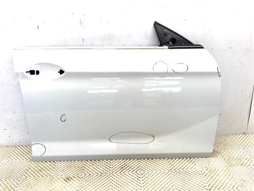 right-front-door-bmw-6-gran-coupe-f06-2012-2013-2014-2015-2016-2017-2018-39292689 main image