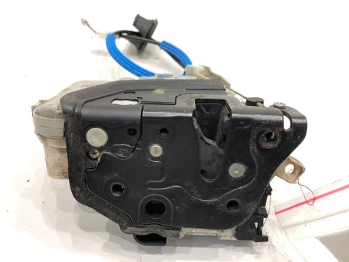 front-left-lock-audi-a4-b8-avant-8k5-2007-2008-2009-2010-2011-2012-2013-2014-2015-2016-2017-39331563 main image