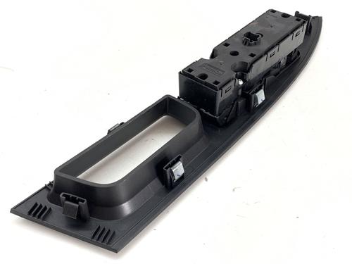 Switch FORD MONDEO V Saloon (CD) 2.0 Hybrid | BP39366411I30 - Image 3