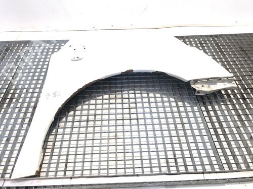Used Right front fenders Right front fenders 39320416 39320416