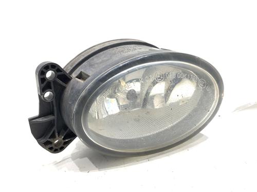 right-front-fog-light-mercedes-benz-c-class-w204-2007-2008-2009-2010-2011-2012-2013-2014-2015-39291333 main image