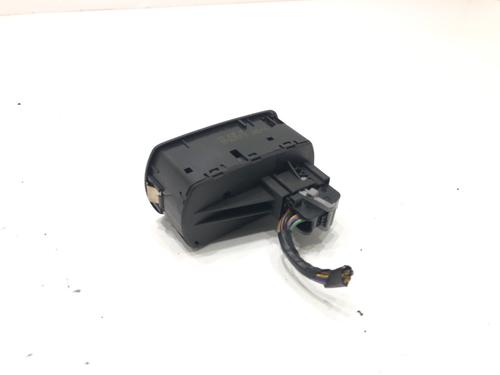 Switch OPEL CORSA E (X15) 1.4 (08, 68) | BP39308470I30 - Image 3
