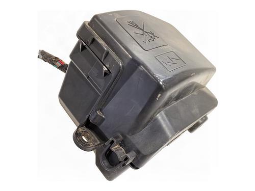 Used Fuse box Fuse box RENAULT CLIO IV (BH_) 1.2 16V (73 hp) 40033736 40033736