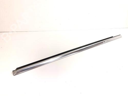 Dørliste Dørliste MERCEDES-BENZ E-CLASS T-Model (S212) E 350 CDI 4-matic (212.289) (231 hp) 39324352 39324352