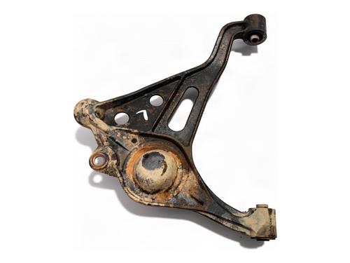 Used Left front suspension arm Left front suspension arm SUZUKI VITARA (ET, TA, TD) 2.0 16V All-wheel Drive (SV420) (132 hp) 40457750 40457750