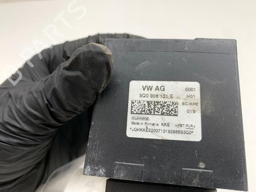 Electronic module SKODA OCTAVIA IV Combi (NX5, PV5) 2.0 TDi | BP39376629M83 - Image 4