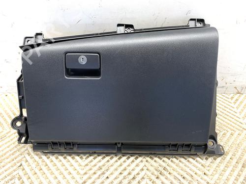 glove-box-toyota-camry-_v7_-_va7_-_vh7_-2017-39294016 main image