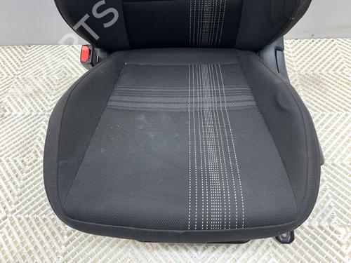 Left front seat HYUNDAI i20 III (BC3, BI3) 1.2 | BP39328996C15 - Image 3