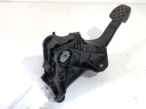 Used Pedal Pedal 39293956 39293956