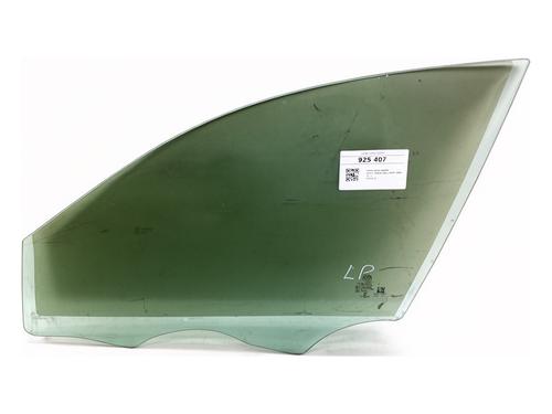 front-left-door-window-alfa-romeo-giulia-952_-2015-39358376 main image