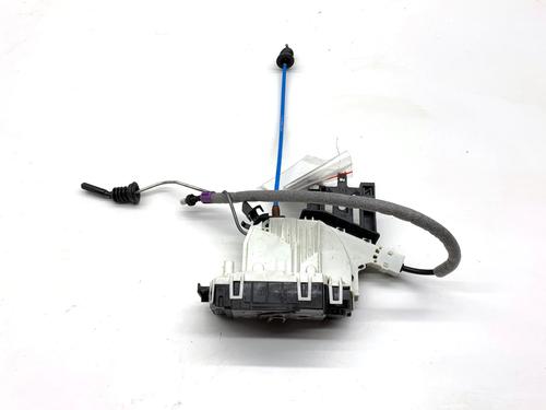 front-right-lock-mercedes-benz-gla-class-x156-2013-2014-2015-2016-2017-2018-2019-2020-2021-2022-39333906 main image