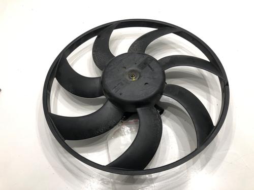 kleventilator-elektrisk-peugeot-2008-i-cu_-2013-39289139 main image