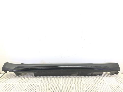 Used Right sideskirt Right sideskirt 39282488 39282488