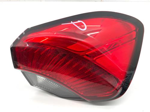 right-taillight-fiat-tipo-hatchback-356_-357_-2016-39352805 main image