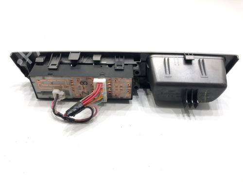 Switch NISSAN VERSA I 1.8 | BP39345495I30 - Image 2