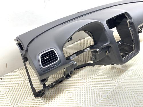 Dashboard VW SCIROCCO III (137, 138) 1.4 TSI | BP40558617C46 - Image 2