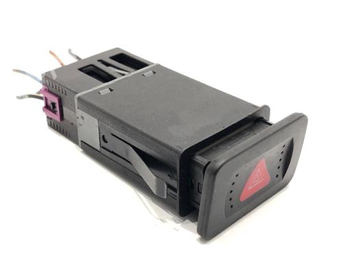 Warning switch VW GOLF IV Variant (1J5) 1.9 TDI | BP39303131I22 - Image 2