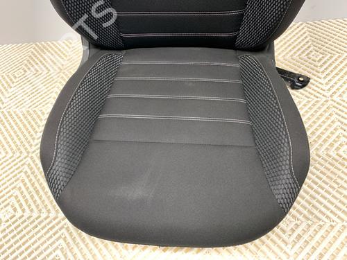 Right front seat DACIA DUSTER (HM_) 1.3 TCe 130 (HMMF) | BP39370054C16 - Image 3