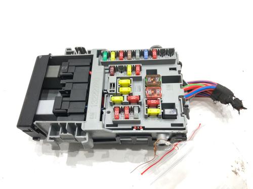 Used Fuse box Fuse box 39285337 39285337